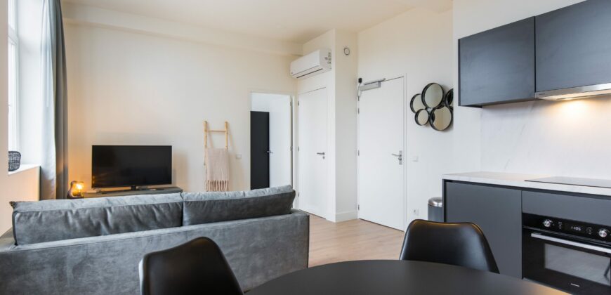 January Furnished Apartment Tilburg 6-21