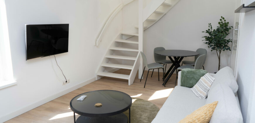 Spacious Renovated Apartment in Tilburg | Short-Stay