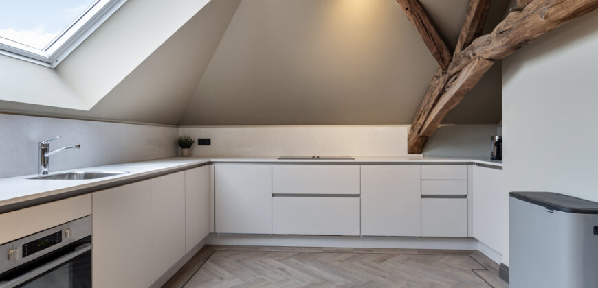 Short-Stay Roermond | Monumental Apartment